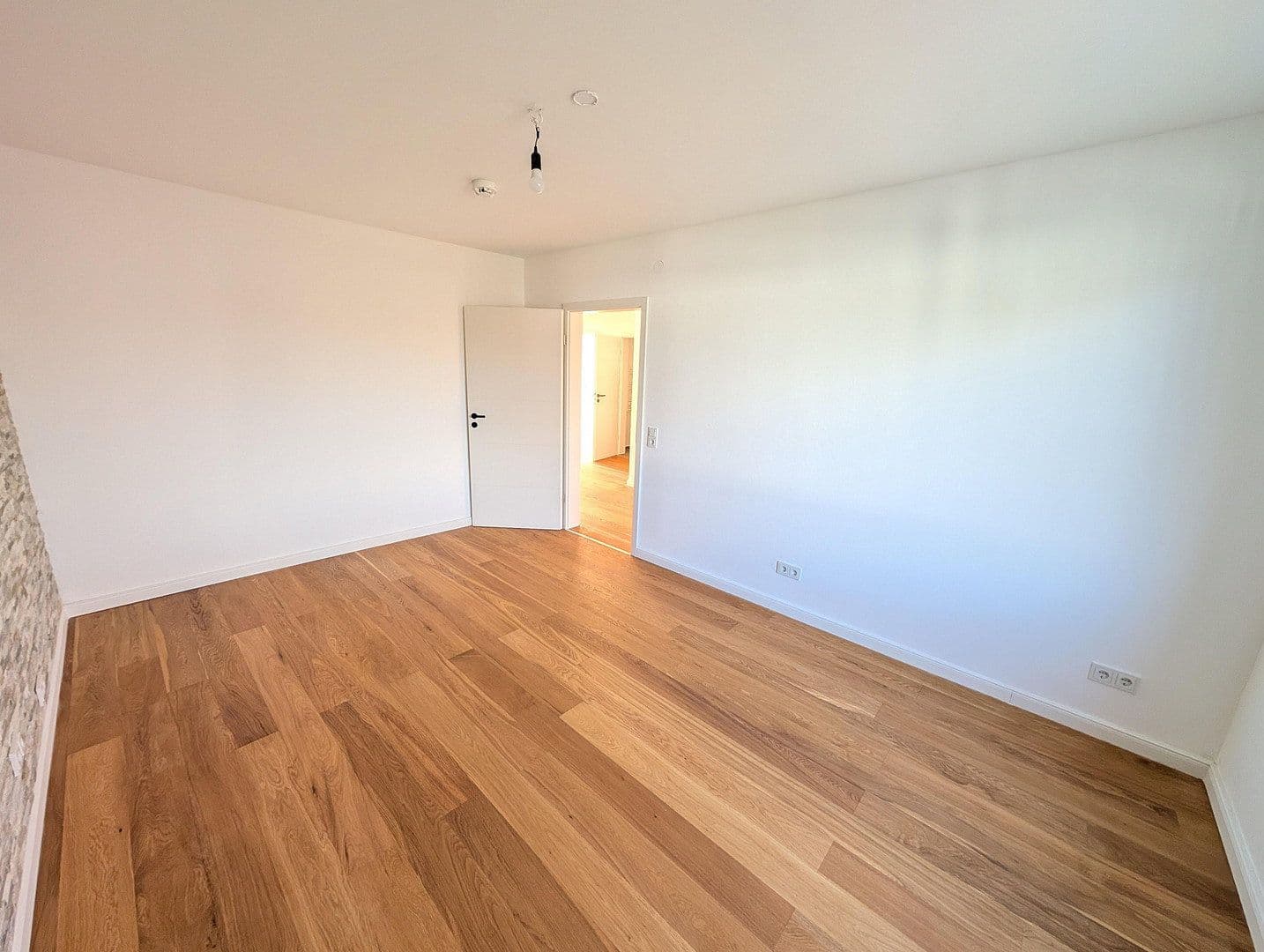 Prodej bytu 3+1 81 m², Saseler Chaussee 4a, Hamburg, Hamburg Prodej bytu 3+1 81 m², Saseler Chaussee 4a, Hamburg, Hamburg
