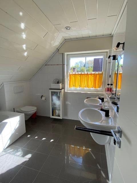 Prodej domu 128 m², pozemek 540 m², Spenge, Severní Porýní-Vestfálsko Prodej domu 128 m², pozemek 540 m², Spenge, Severní Porýní-Vestfálsko