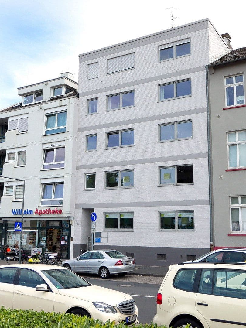 Pronájem bytu 3+1 105 m², Wilhelmstr. 66, Siegburg, Severní Porýní-Vestfálsko Pronájem bytu 3+1 105 m², Wilhelmstr. 66, Siegburg, Severní Porýní-Vestfálsko