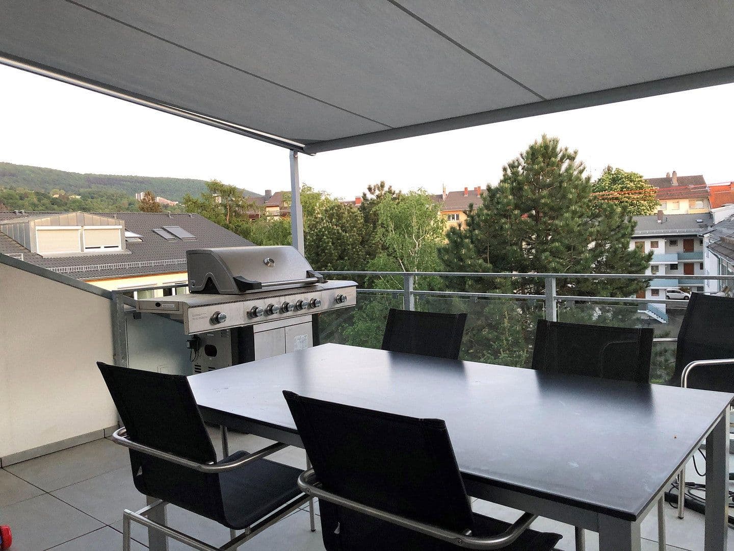 Prodej bytu 6+1 145 m², Brechtelstr. 12, Heidelberg, Bádensko-Württembersko Prodej bytu 6+1 145 m², Brechtelstr. 12, Heidelberg, Bádensko-Württembersko