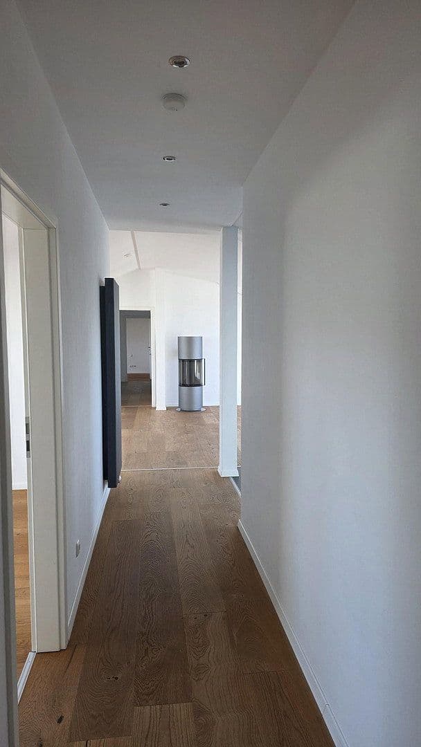 Prodej bytu 6+1 145 m², Brechtelstr. 12, Heidelberg, Bádensko-Württembersko Prodej bytu 6+1 145 m², Brechtelstr. 12, Heidelberg, Bádensko-Württembersko