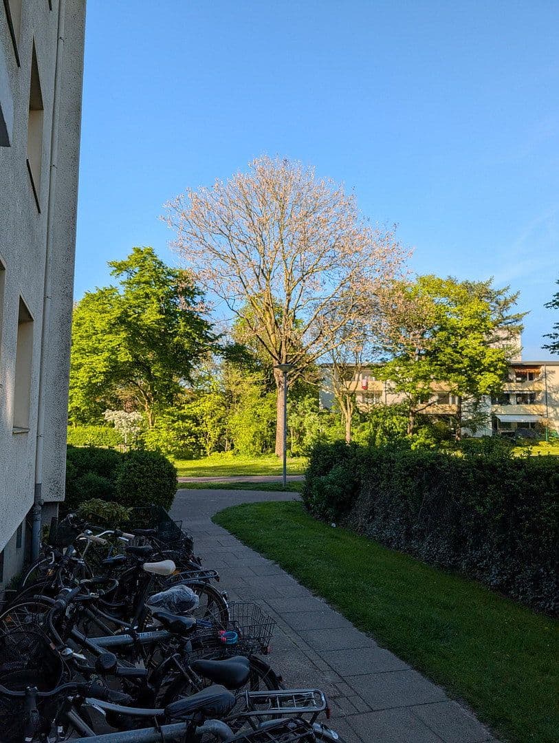Prodej bytu 2+1 65 m², Bürgermeister-Deichmann-Straße 17, Bremen, Bremen Prodej bytu 2+1 65 m², Bürgermeister-Deichmann-Straße 17, Bremen, Bremen