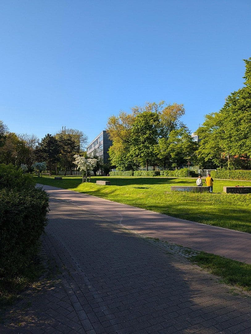 Prodej bytu 2+1 65 m², Bürgermeister-Deichmann-Straße 17, Bremen, Bremen Prodej bytu 2+1 65 m², Bürgermeister-Deichmann-Straße 17, Bremen, Bremen