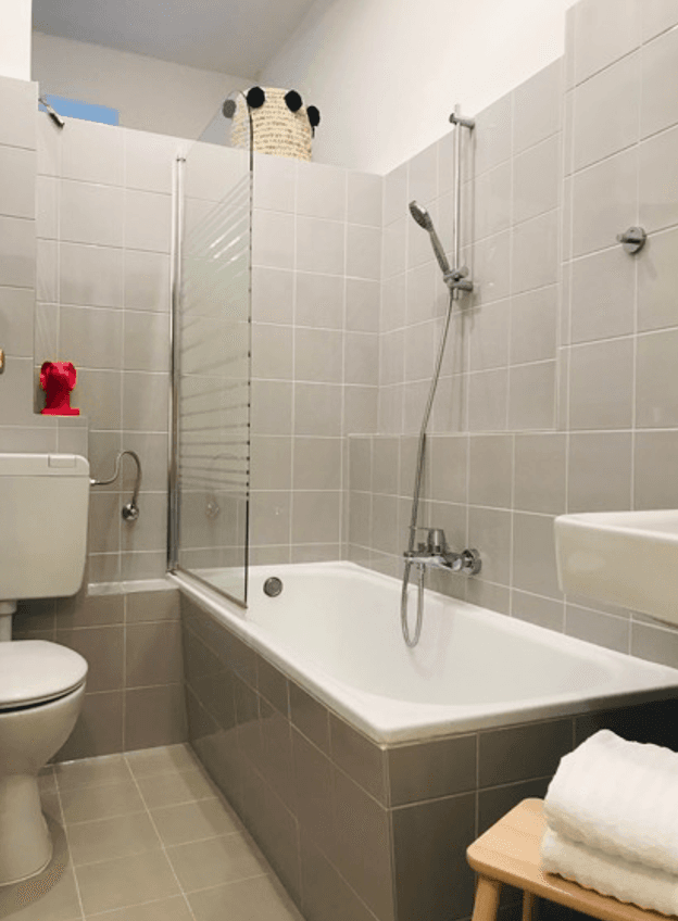 Prodej bytu 2+1 60 m², Pfalzburgerstrasse 34, Berlin, Berlín Prodej bytu 2+1 60 m², Pfalzburgerstrasse 34, Berlin, Berlín