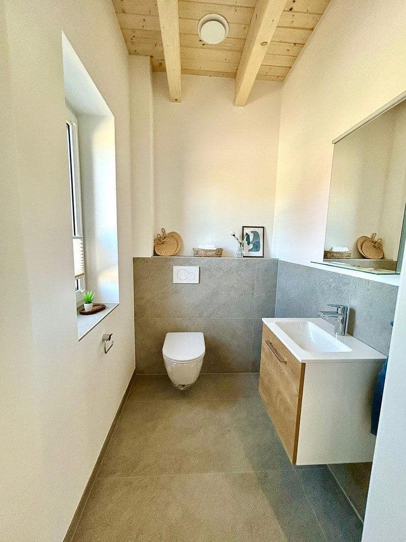 Prodej domu 120 m², pozemek 343 m², Osterende 48, Apen, Dolní Sasko Prodej domu 120 m², pozemek 343 m², Osterende 48, Apen, Dolní Sasko