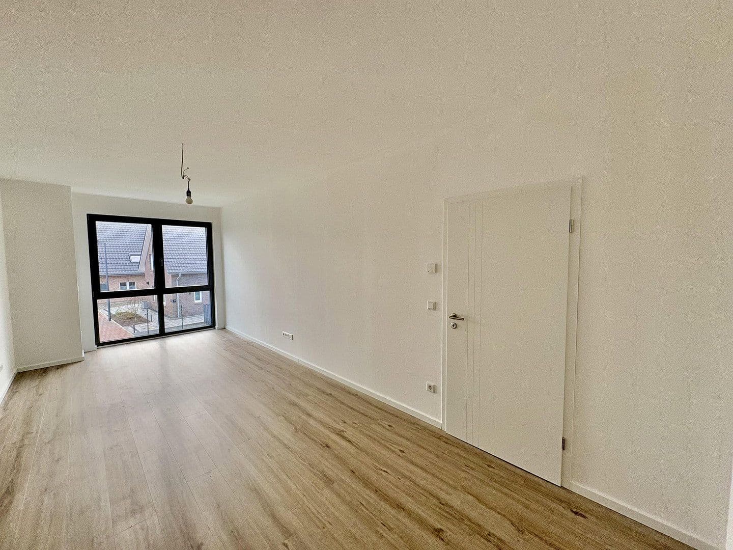 Prodej domu 179 m², pozemek 240 m², Willich, Severní Porýní-Vestfálsko Prodej domu 179 m², pozemek 240 m², Willich, Severní Porýní-Vestfálsko