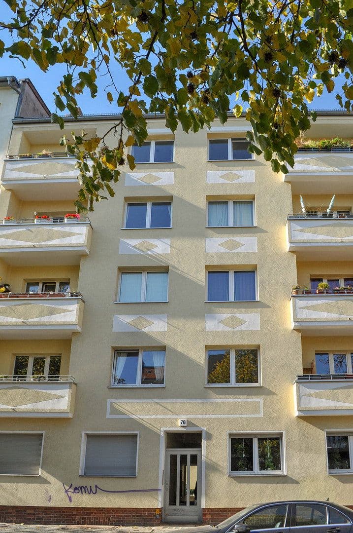 Pronájem bytu 1+1 28 m², Leberstr. 76, Berlin, Berlín Pronájem bytu 1+1 28 m², Leberstr. 76, Berlin, Berlín