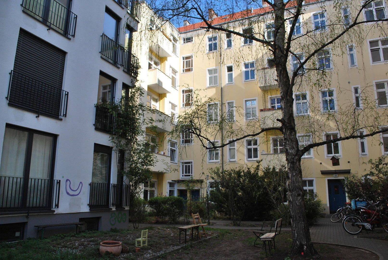 Prodej bytu 2+1 41 m², Pflügerstr. 64, Berlin, Berlín Prodej bytu 2+1 41 m², Pflügerstr. 64, Berlin, Berlín