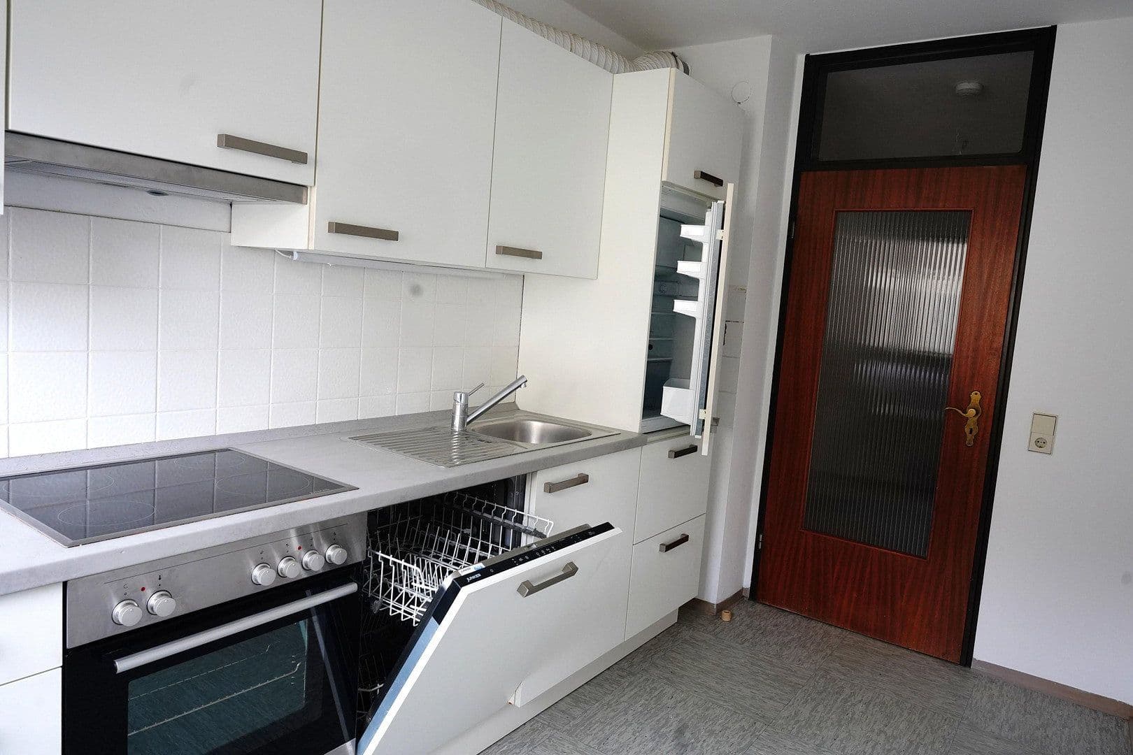 Prodej bytu 3+kk 97 m², Kastellweg 10, Heidelberg, Bádensko-Württembersko Prodej bytu 3+kk 97 m², Kastellweg 10, Heidelberg, Bádensko-Württembersko