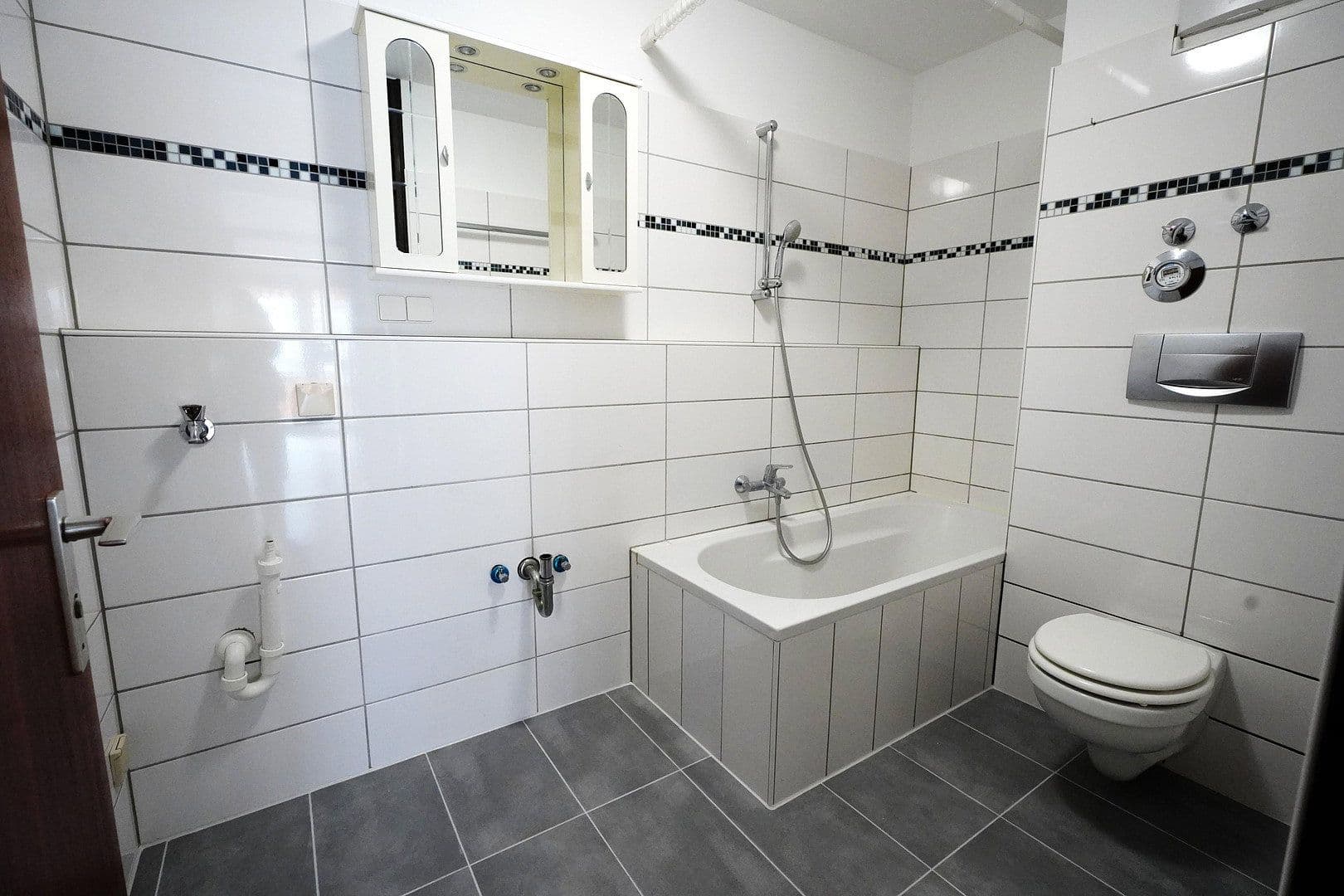 Prodej bytu 3+kk 97 m², Kastellweg 10, Heidelberg, Bádensko-Württembersko Prodej bytu 3+kk 97 m², Kastellweg 10, Heidelberg, Bádensko-Württembersko