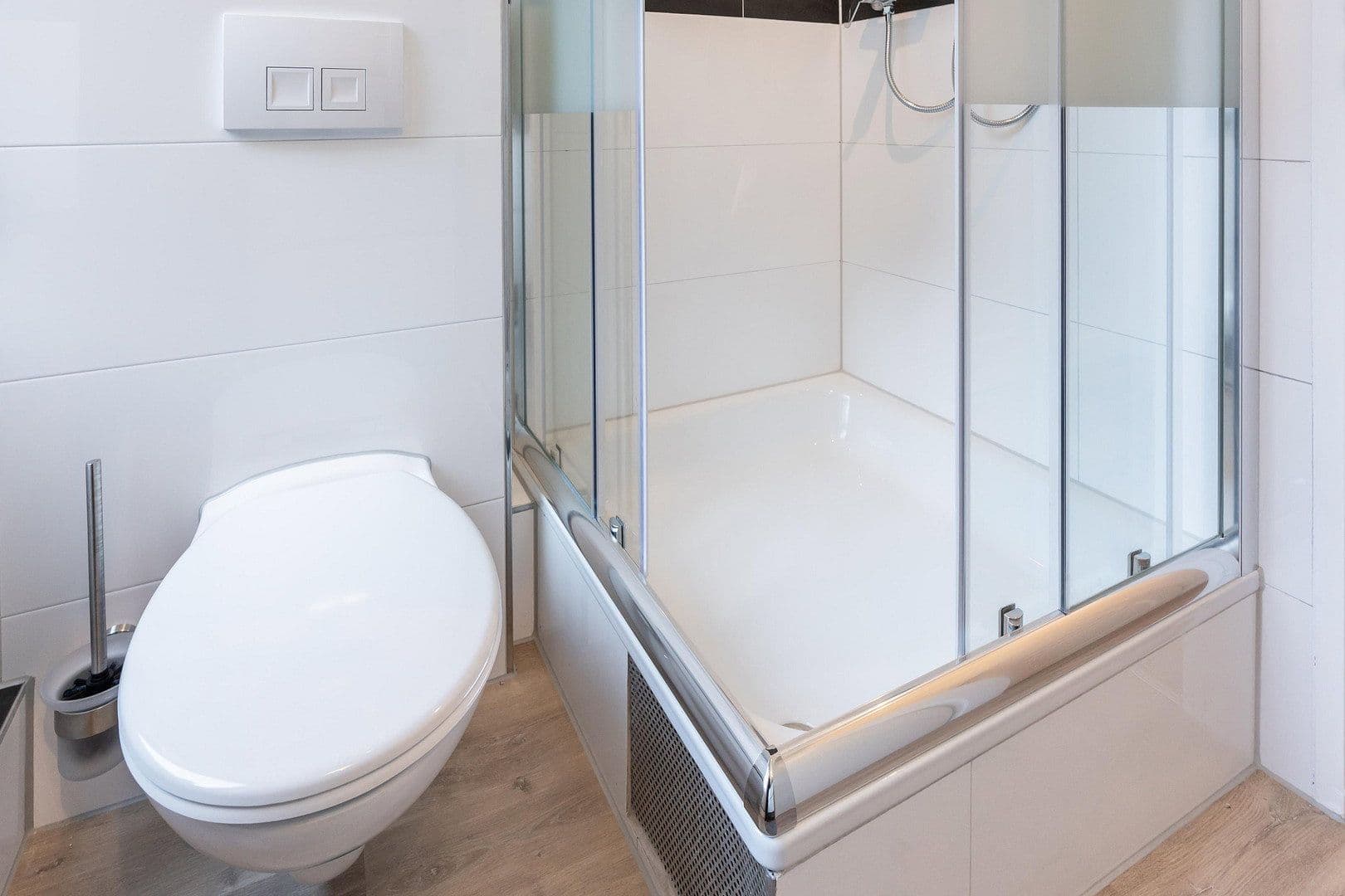 Pronájem bytu 2+1 33 m², Kapellenstr. 43, Cáchy, Severní Porýní-Vestfálsko Pronájem bytu 2+1 33 m², Kapellenstr. 43, Cáchy, Severní Porýní-Vestfálsko