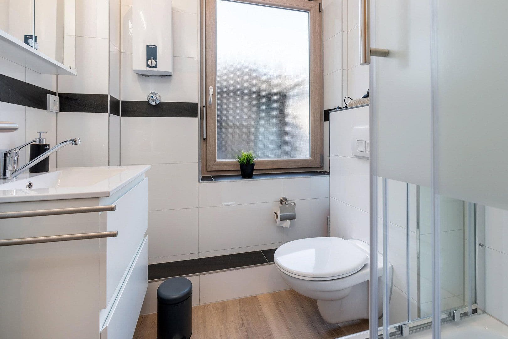 Pronájem bytu 2+1 33 m², Kapellenstr. 43, Cáchy, Severní Porýní-Vestfálsko Pronájem bytu 2+1 33 m², Kapellenstr. 43, Cáchy, Severní Porýní-Vestfálsko