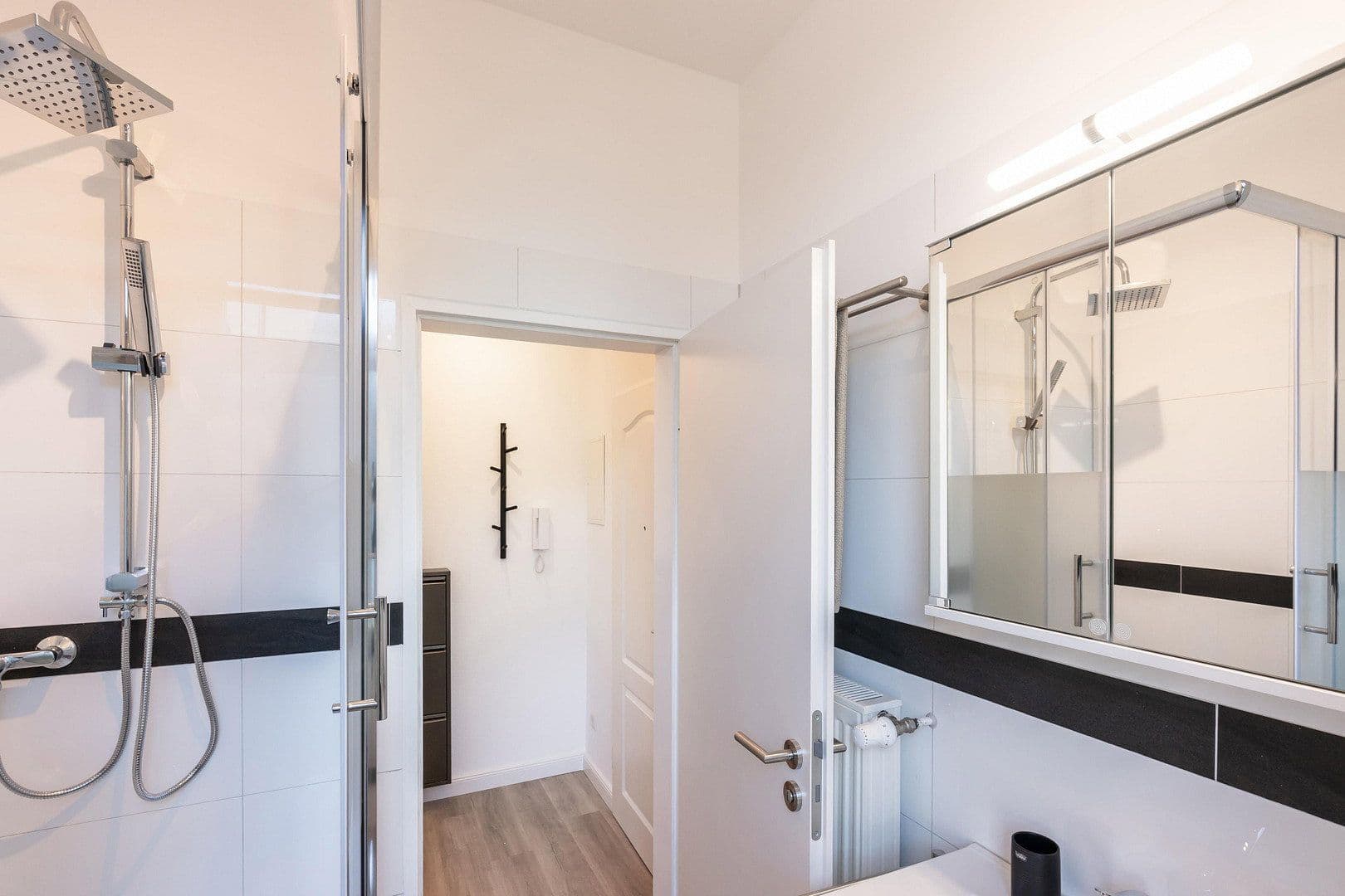 Pronájem bytu 2+1 33 m², Kapellenstr. 43, Cáchy, Severní Porýní-Vestfálsko Pronájem bytu 2+1 33 m², Kapellenstr. 43, Cáchy, Severní Porýní-Vestfálsko