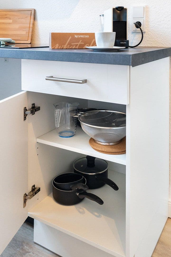 Pronájem bytu 2+1 33 m², Kapellenstr. 43, Cáchy, Severní Porýní-Vestfálsko Pronájem bytu 2+1 33 m², Kapellenstr. 43, Cáchy, Severní Porýní-Vestfálsko