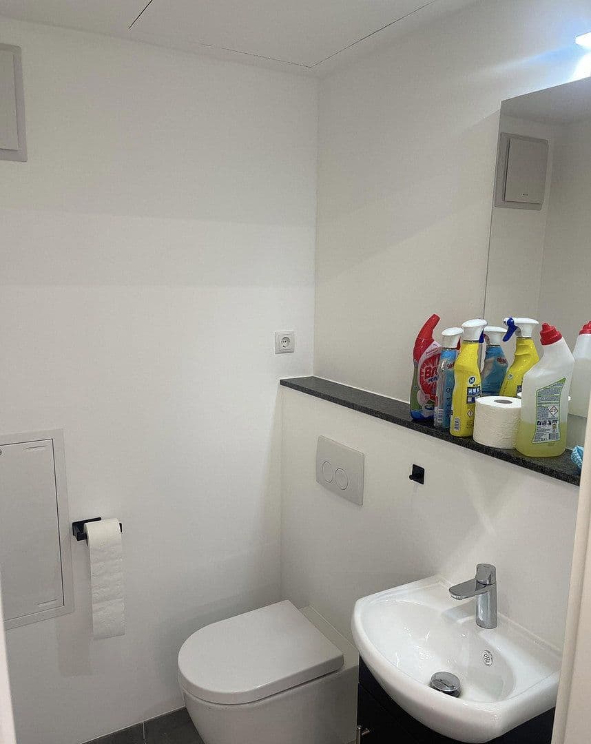 Pronájem nebytového prostoru 160 m², Uffing, Bavorsko Pronájem nebytového prostoru 160 m², Uffing, Bavorsko
