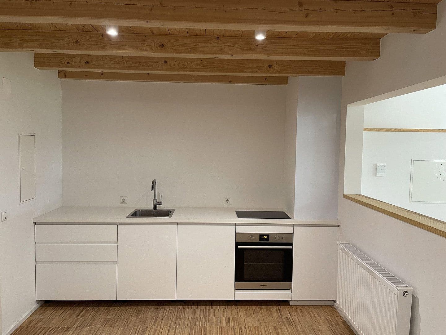Pronájem kanceláře 70 m², Uffing, Bavorsko Pronájem kanceláře 70 m², Uffing, Bavorsko