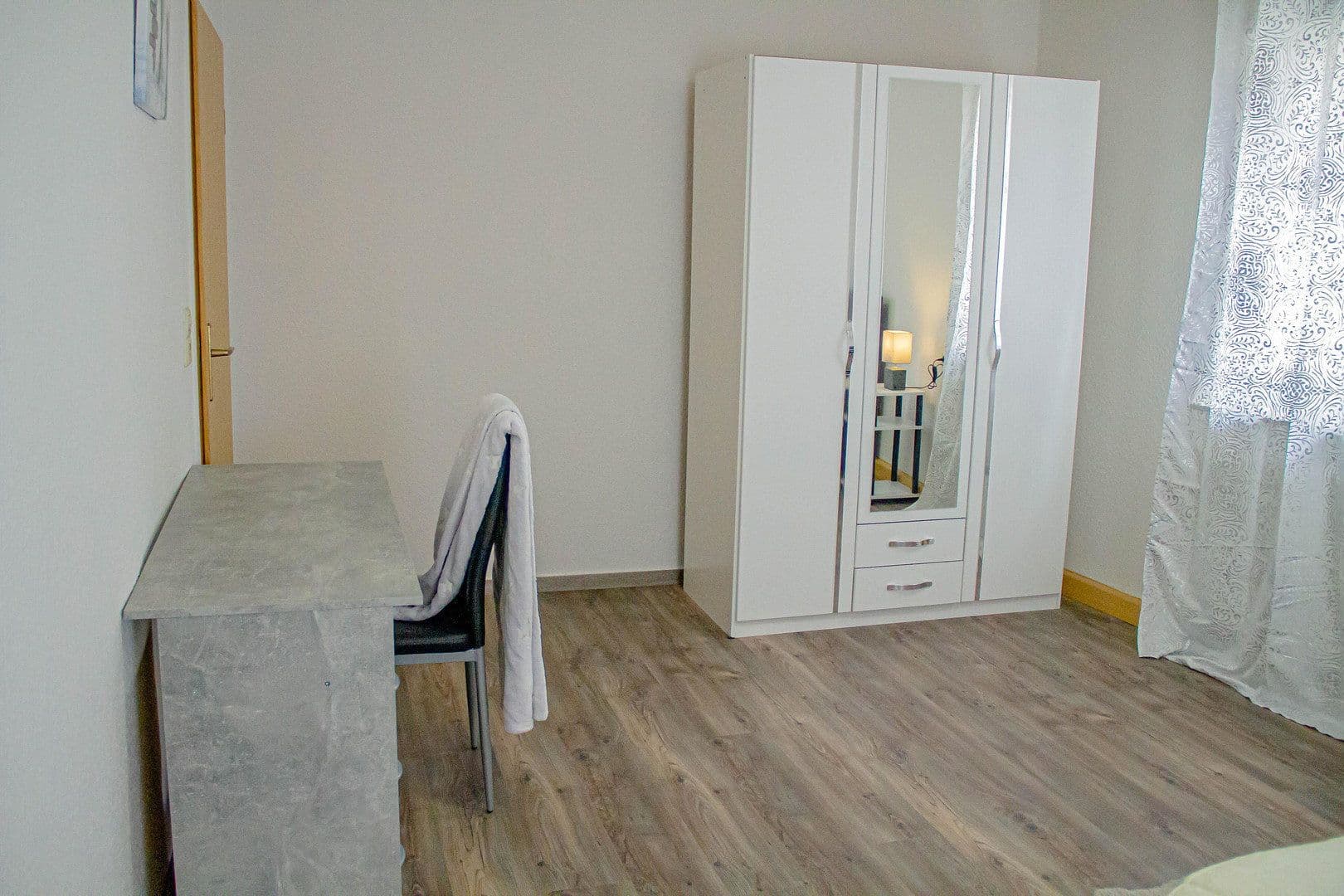 Pronájem bytu 1+1 35 m², Paul-Göbel-Straße 1, Heilbronn, Bádensko-Württembersko Pronájem bytu 1+1 35 m², Paul-Göbel-Straße 1, Heilbronn, Bádensko-Württembersko