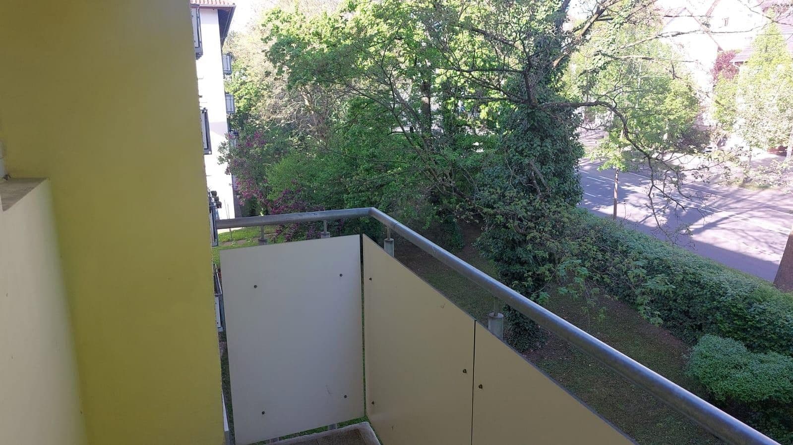 Pronájem bytu 1+1 20 m², Grillparzerweg 6, Heilbronn, Bádensko-Württembersko Pronájem bytu 1+1 20 m², Grillparzerweg 6, Heilbronn, Bádensko-Württembersko