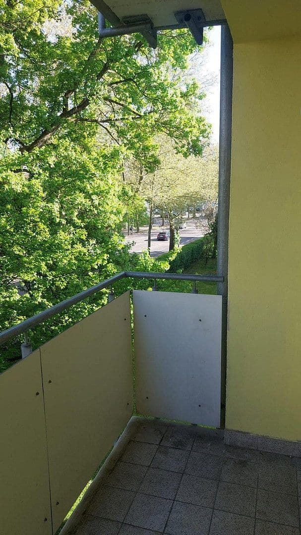 Pronájem bytu 1+1 20 m², Grillparzerweg 6, Heilbronn, Bádensko-Württembersko Pronájem bytu 1+1 20 m², Grillparzerweg 6, Heilbronn, Bádensko-Württembersko