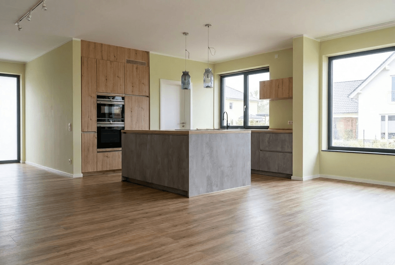 Pronájem domu 244 m², pozemek 1.040 m², Springe, Dolní Sasko Pronájem domu 244 m², pozemek 1.040 m², Springe, Dolní Sasko