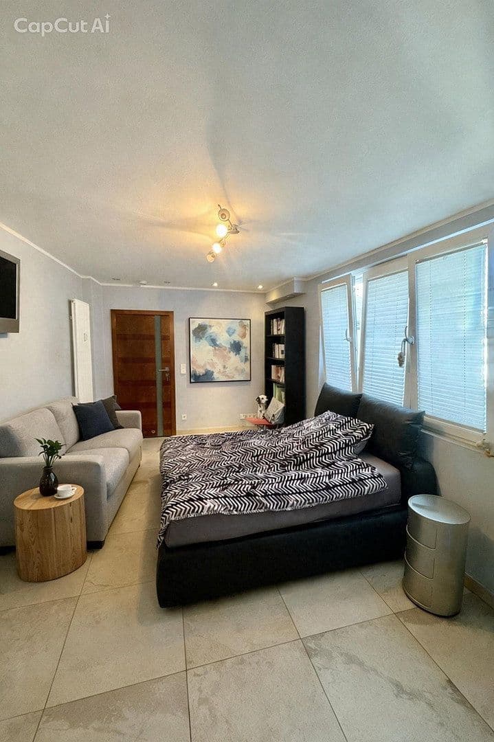 Pronájem bytu 3+1 131 m², Pulheim, Severní Porýní-Vestfálsko Pronájem bytu 3+1 131 m², Pulheim, Severní Porýní-Vestfálsko
