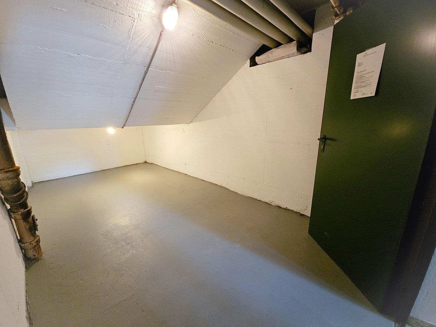 Prodej bytu 3+1 84 m², Herzogstrasse 112, München, Bavorsko Prodej bytu 3+1 84 m², Herzogstrasse 112, München, Bavorsko