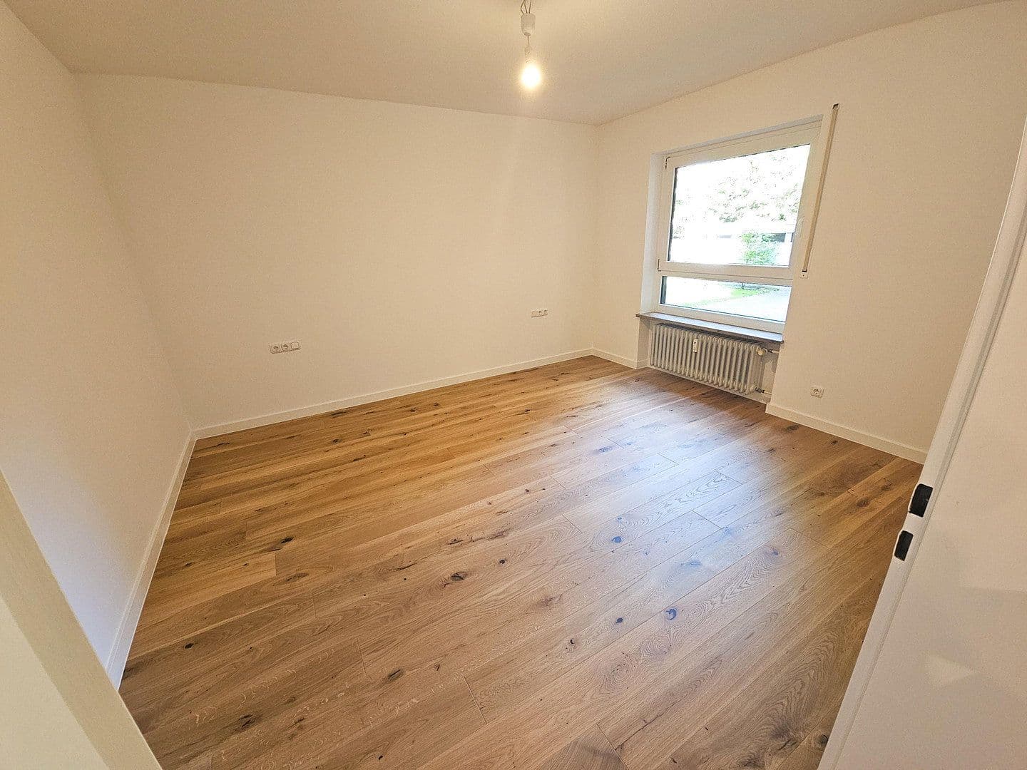Prodej bytu 3+1 84 m², Herzogstrasse 112, München, Bavorsko Prodej bytu 3+1 84 m², Herzogstrasse 112, München, Bavorsko