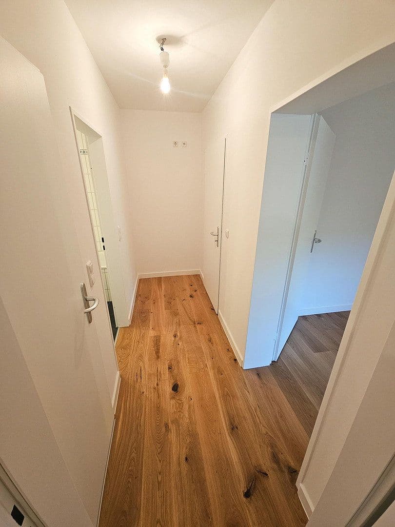 Prodej bytu 3+1 84 m², Herzogstrasse 112, München, Bavorsko Prodej bytu 3+1 84 m², Herzogstrasse 112, München, Bavorsko