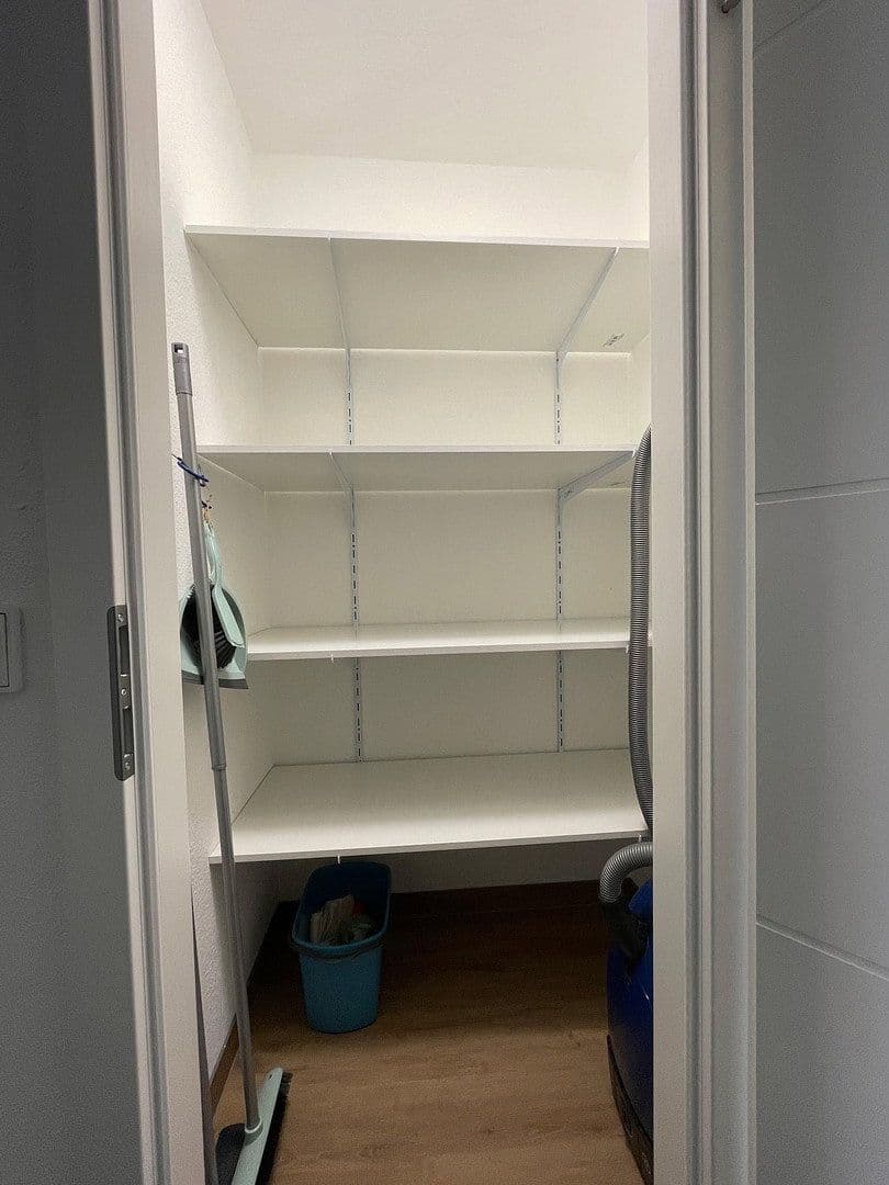 Pronájem bytu 11 m², Ludwigstraße 26, Offenbach, Hessen Pronájem bytu 11 m², Ludwigstraße 26, Offenbach, Hessen