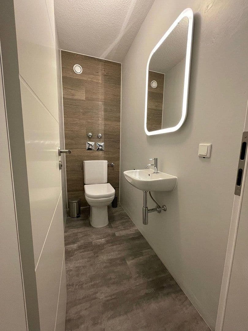 Pronájem bytu 11 m², Ludwigstraße 26, Offenbach, Hessen Pronájem bytu 11 m², Ludwigstraße 26, Offenbach, Hessen
