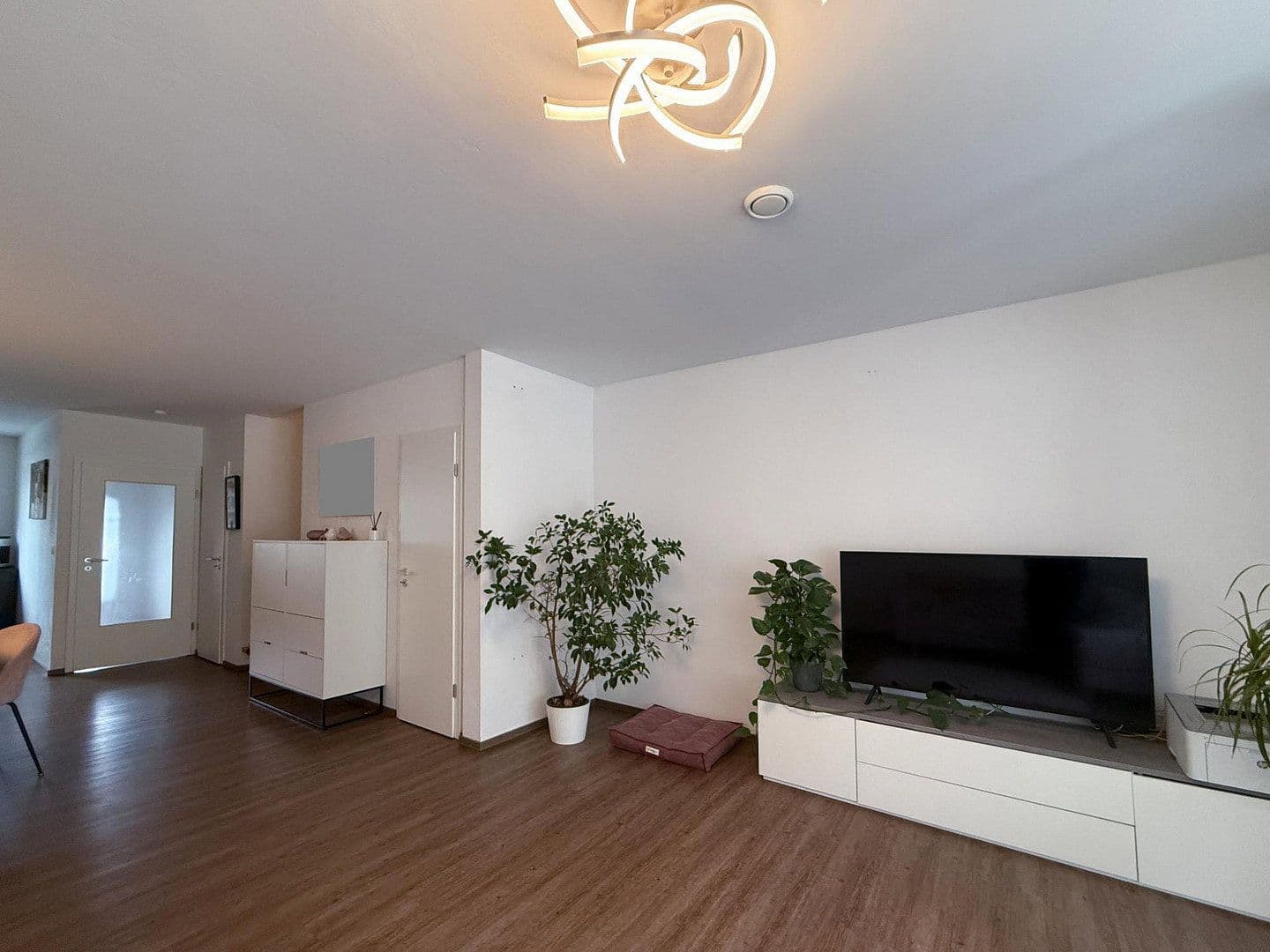 Pronájem domu 141 m², pozemek 196 m², Bad Kreuznach, Porýní-Falc Pronájem domu 141 m², pozemek 196 m², Bad Kreuznach, Porýní-Falc