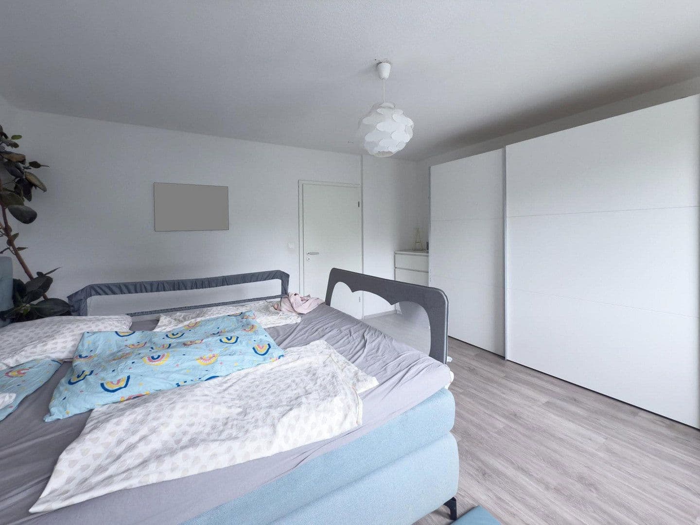 Pronájem domu 141 m², pozemek 196 m², Bad Kreuznach, Porýní-Falc Pronájem domu 141 m², pozemek 196 m², Bad Kreuznach, Porýní-Falc