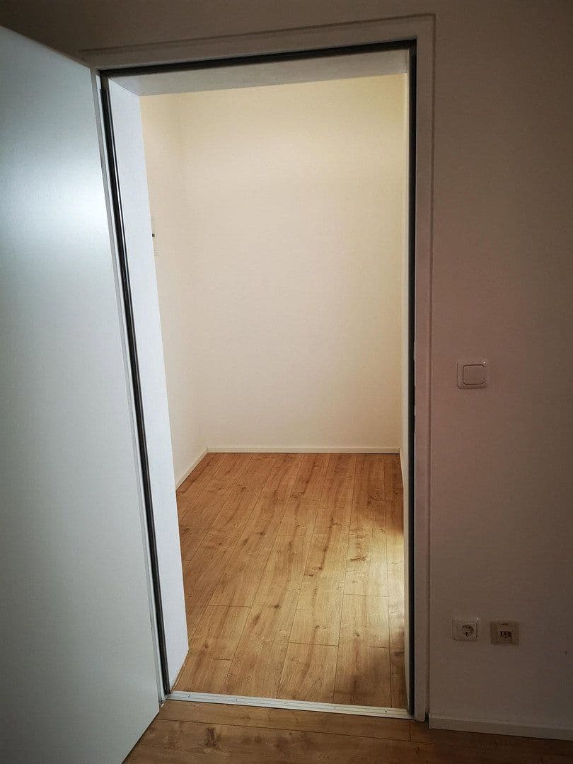 Prodej bytu 1+1 37 m², Viebig platz 3, München, Bavorsko Prodej bytu 1+1 37 m², Viebig platz 3, München, Bavorsko