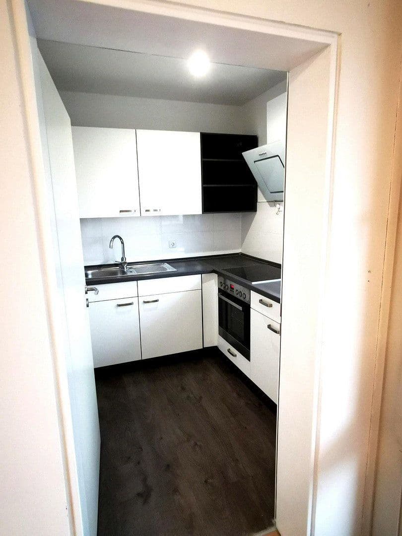 Prodej bytu 1+1 37 m², Viebig platz 3, München, Bavorsko Prodej bytu 1+1 37 m², Viebig platz 3, München, Bavorsko