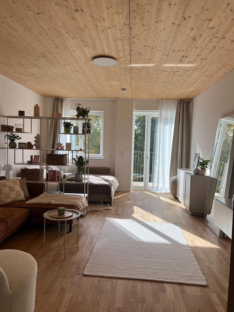 Pronájem bytu 3+1 69 m², Giselastraße 11, Bezirk Lichtenberg, Berlín Pronájem bytu 3+1 69 m², Giselastraße 11, Bezirk Lichtenberg, Berlín