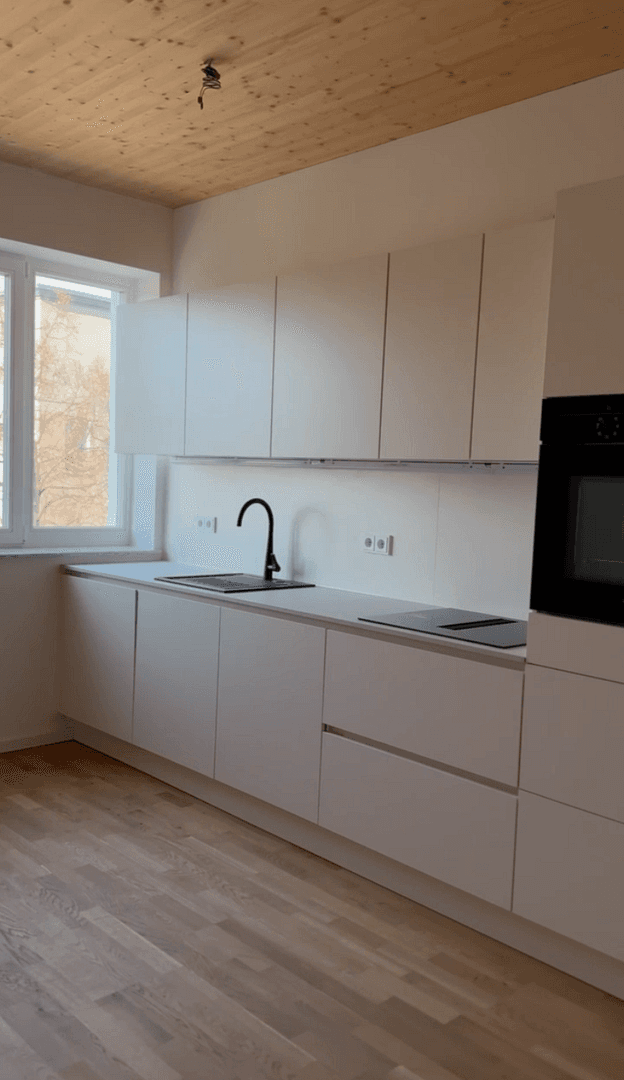 Pronájem bytu 3+1 69 m², Giselastraße 11, Bezirk Lichtenberg, Berlín Pronájem bytu 3+1 69 m², Giselastraße 11, Bezirk Lichtenberg, Berlín