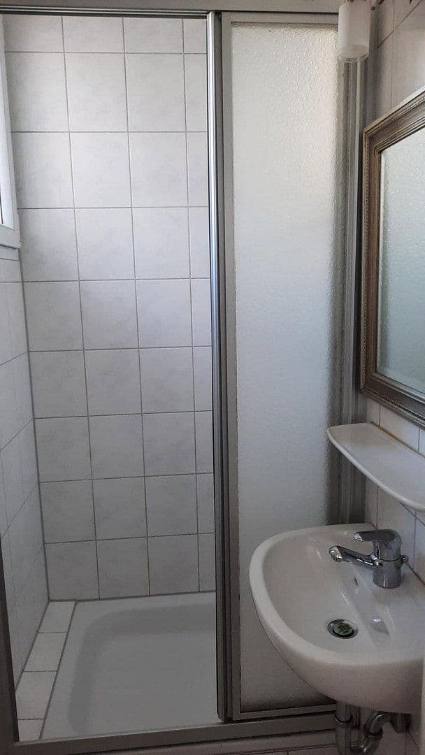 Pronájem bytu 2+1 57 m², Stuttgart, Bádensko-Württembersko Pronájem bytu 2+1 57 m², Stuttgart, Bádensko-Württembersko