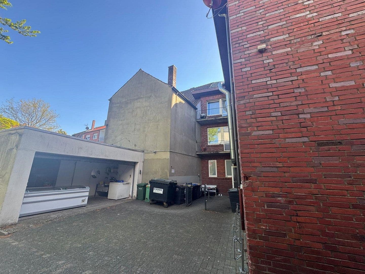 Prodej domu 870 m², pozemek 325 m², Dülmen, Severní Porýní-Vestfálsko Prodej domu 870 m², pozemek 325 m², Dülmen, Severní Porýní-Vestfálsko