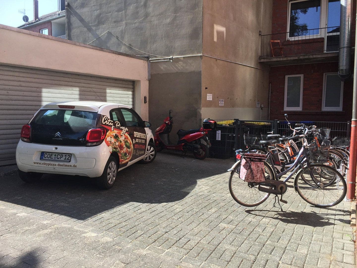 Prodej domu 870 m², pozemek 325 m², Dülmen, Severní Porýní-Vestfálsko Prodej domu 870 m², pozemek 325 m², Dülmen, Severní Porýní-Vestfálsko