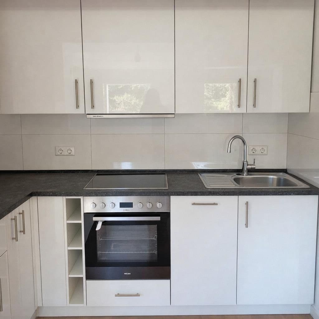 Pronájem bytu 2+1 52 m², Blumenstr. 50, Gerlingen, Bádensko-Württembersko Pronájem bytu 2+1 52 m², Blumenstr. 50, Gerlingen, Bádensko-Württembersko