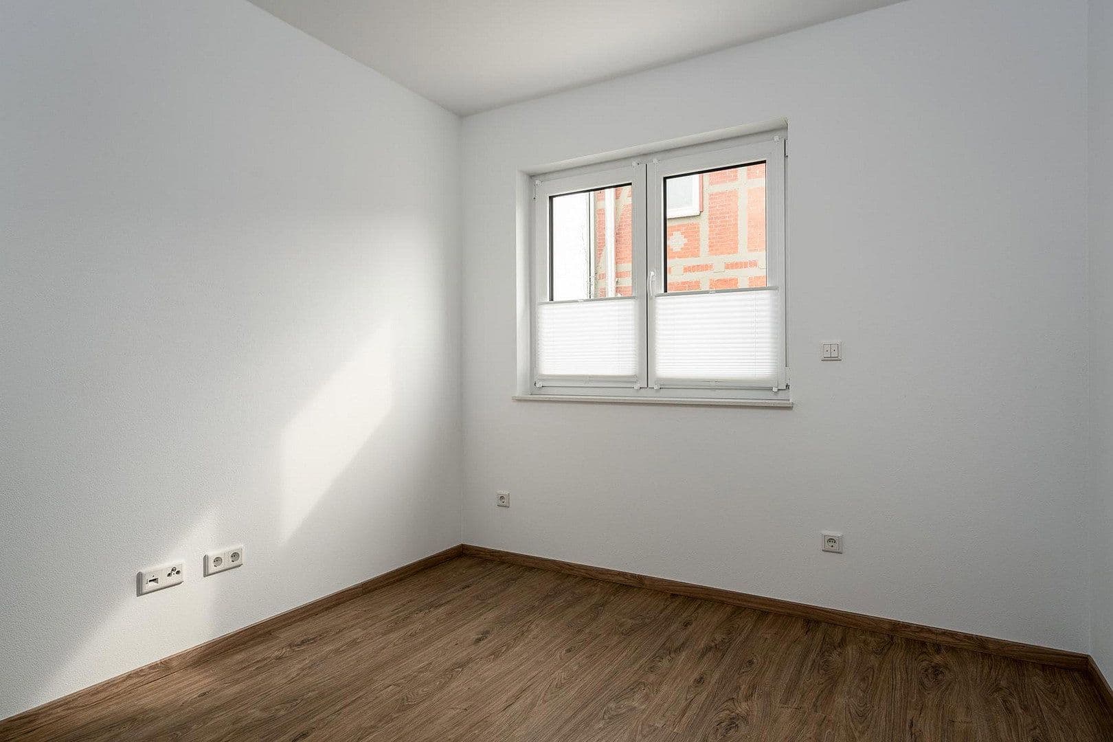 Pronájem bytu 3+1 102 m², Harleshäuser Straße 133, Kassel, Hessen Pronájem bytu 3+1 102 m², Harleshäuser Straße 133, Kassel, Hessen