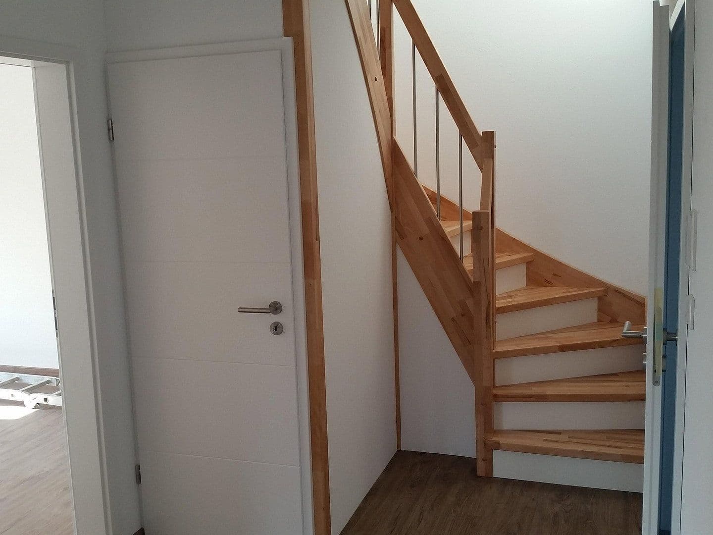 Pronájem bytu 3+1 102 m², Harleshäuser Straße 133, Kassel, Hessen Pronájem bytu 3+1 102 m², Harleshäuser Straße 133, Kassel, Hessen