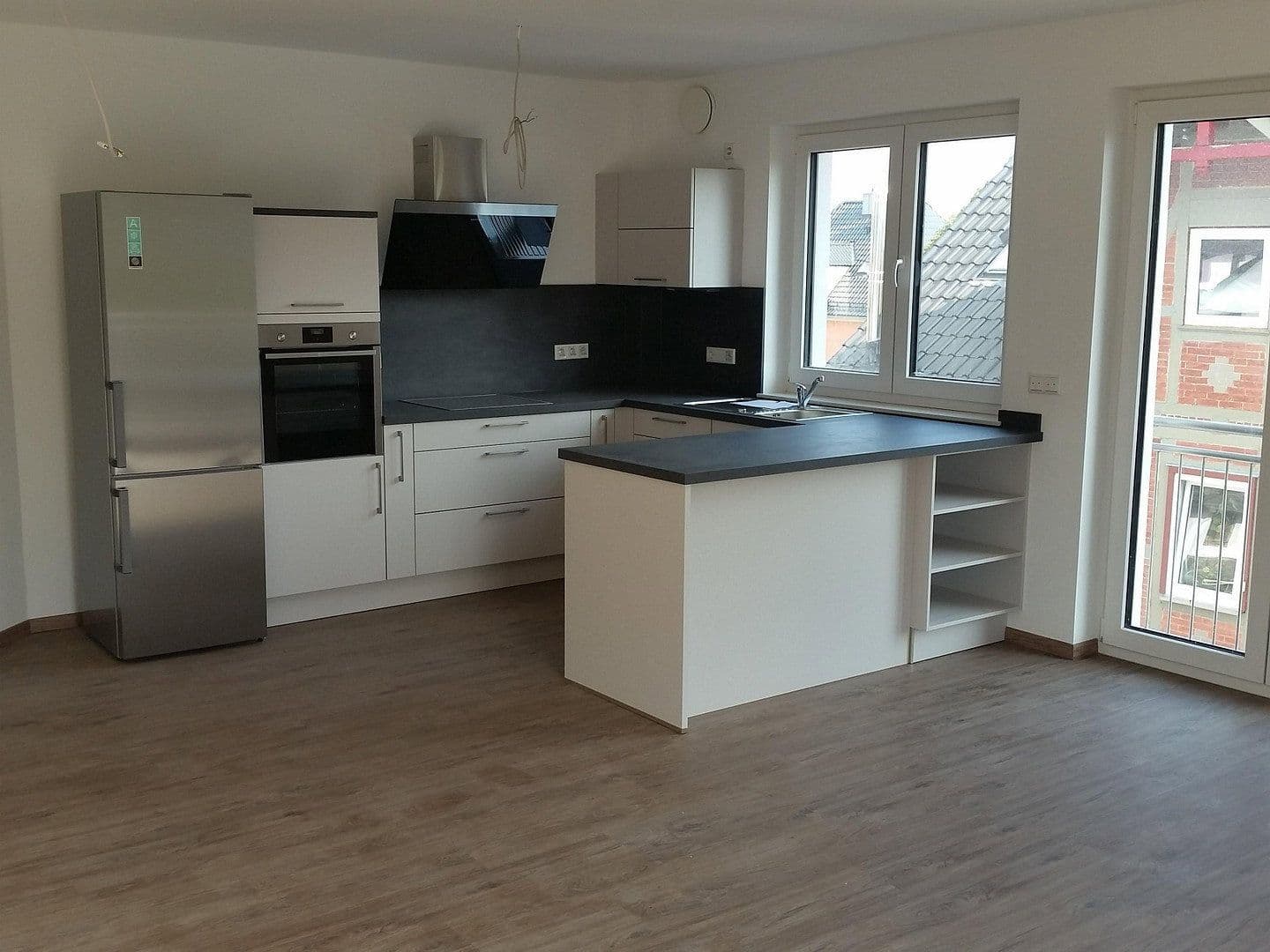 Pronájem bytu 3+1 102 m², Harleshäuser Straße 133, Kassel, Hessen Pronájem bytu 3+1 102 m², Harleshäuser Straße 133, Kassel, Hessen