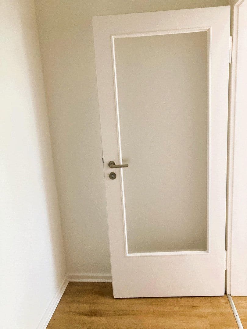 Pronájem bytu 3+1 80 m², Bremen, Bremen Pronájem bytu 3+1 80 m², Bremen, Bremen