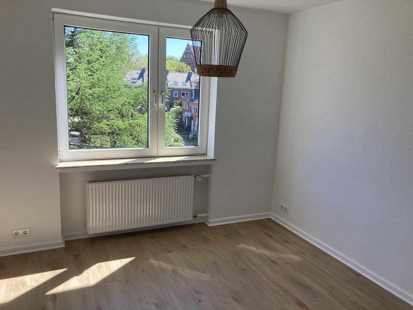 Pronájem bytu 3+1 80 m², Bremen, Bremen Pronájem bytu 3+1 80 m², Bremen, Bremen