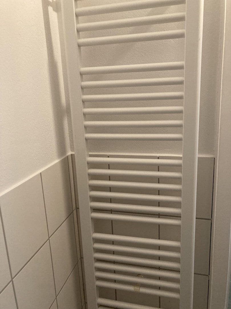 Pronájem bytu 3+1 80 m², Bremen, Bremen Pronájem bytu 3+1 80 m², Bremen, Bremen