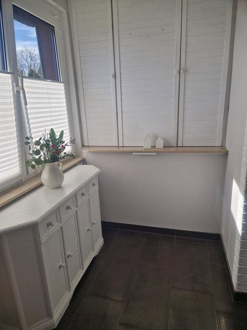 Prodej domu 122 m², pozemek 656 m², Hohe Börde, Sasko-Anhaltsko Prodej domu 122 m², pozemek 656 m², Hohe Börde, Sasko-Anhaltsko