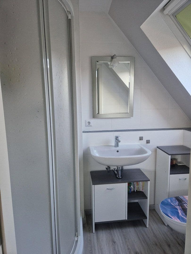 Prodej domu 122 m², pozemek 656 m², Hohe Börde, Sasko-Anhaltsko Prodej domu 122 m², pozemek 656 m², Hohe Börde, Sasko-Anhaltsko