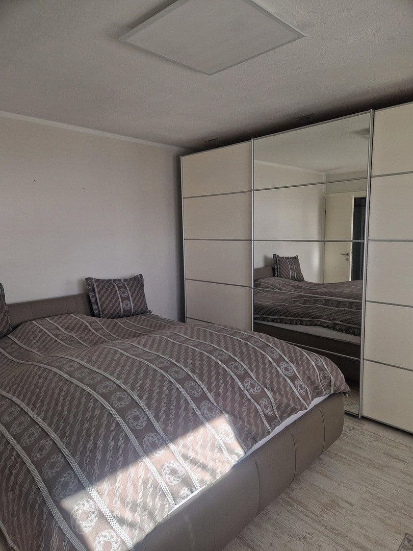 Prodej domu 122 m², pozemek 656 m², Hohe Börde, Sasko-Anhaltsko Prodej domu 122 m², pozemek 656 m², Hohe Börde, Sasko-Anhaltsko