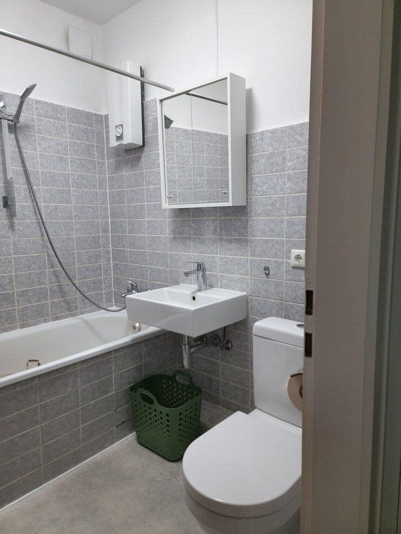 Pronájem bytu 1+1 28 m², Hamburg, Hamburg Pronájem bytu 1+1 28 m², Hamburg, Hamburg